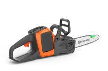 Akumulátorová pila Husqvarna 215i s akumulátorem a nabíječkou (1)