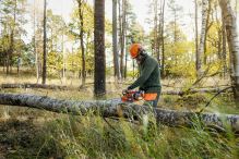 Akumulátorová pila Husqvarna 435i (bez baterie a nabíječky) (3) Akumulátorová pila Husqvarna 435i (bez baterie a nabíječky) (3)
