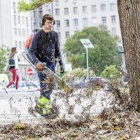Benzínový zádový foukač Husqvarna  360BT (1)